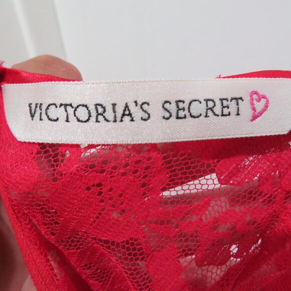 Victoria's Secret Womens Sz S Vintage Lace Nylon Bodysuit Teddy Floral Lace - Picture 7 of 9